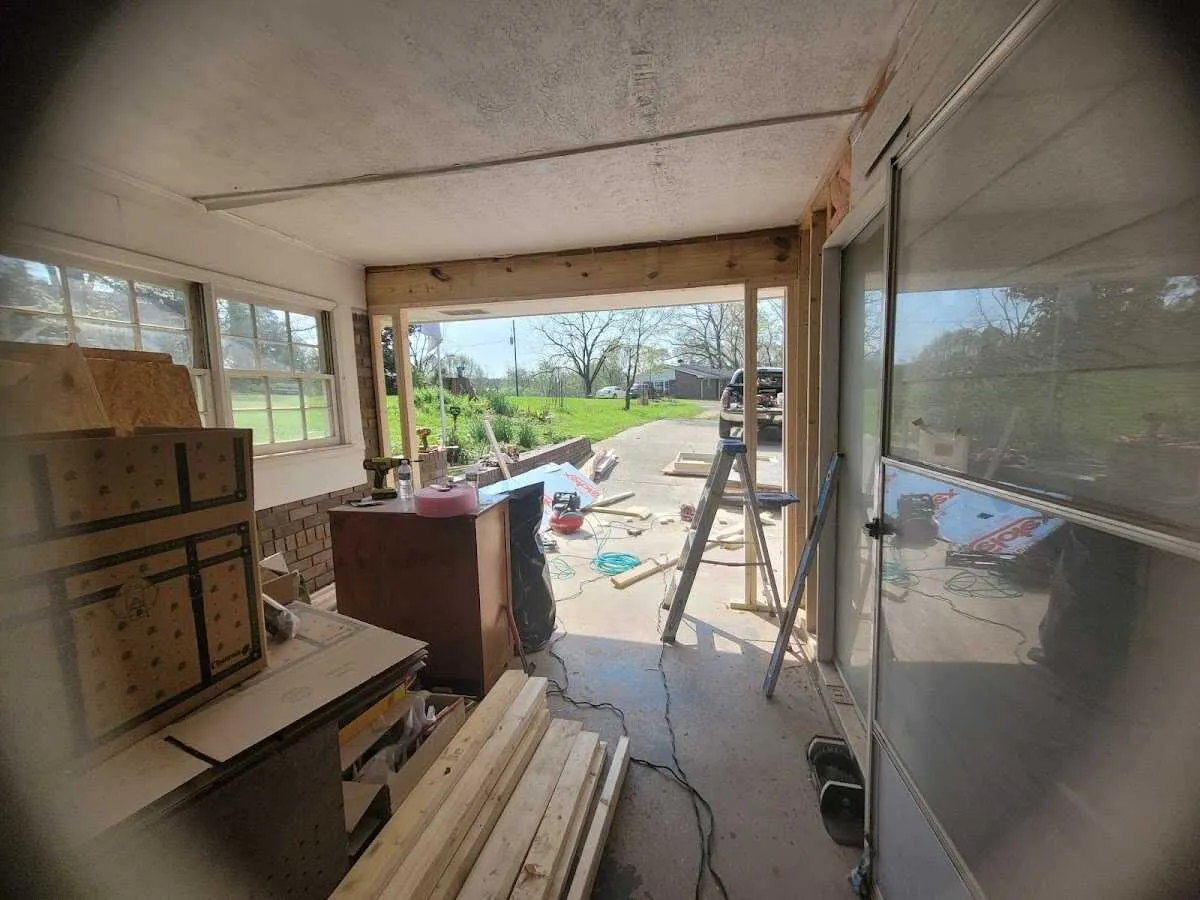 Air movers and dehumidifier for Water Mitigation Services in Cincinnati